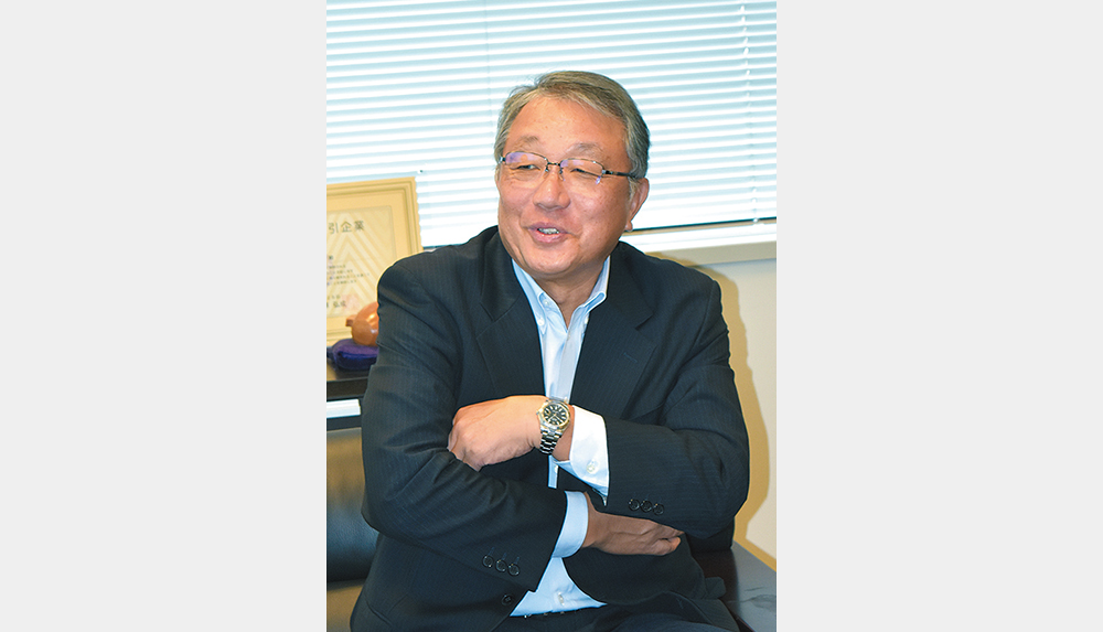 江村伸一社長